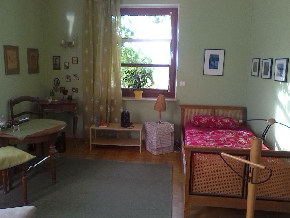 Messezimmer Naehe Zentrum Colónia Exterior foto